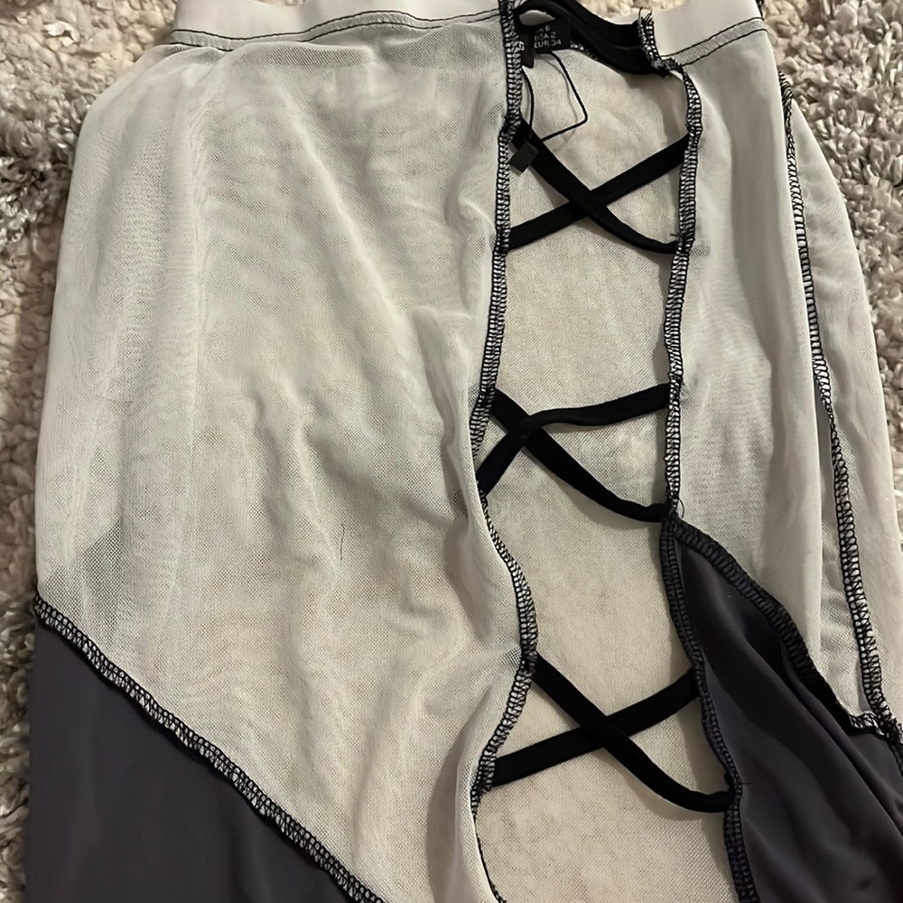 PrettyLittleThing Super cute mesh skirt.